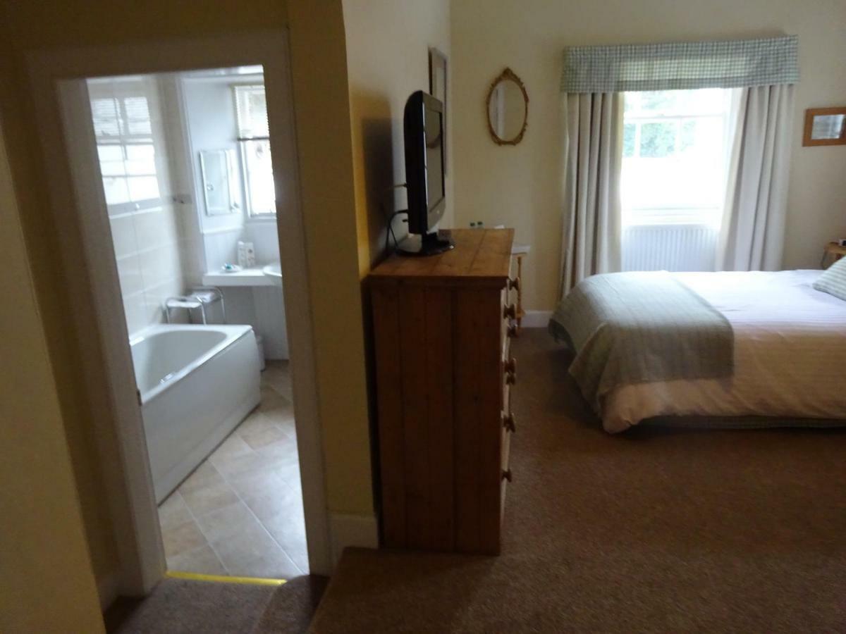 Elibank House B&B Walkerburn Екстериор снимка