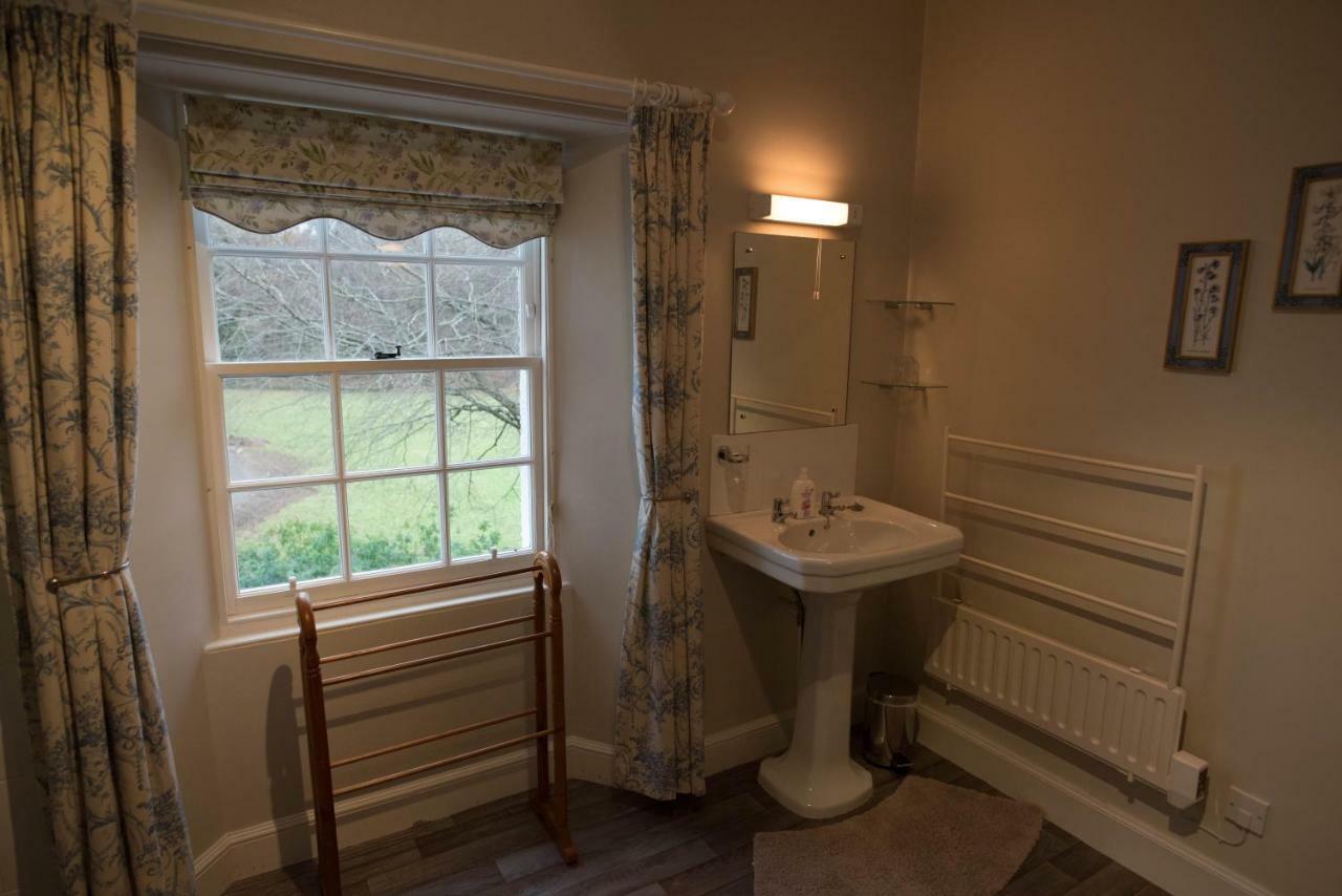 Elibank House B&B Walkerburn Екстериор снимка